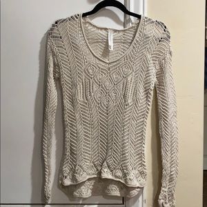 AEROPOSTALE long sleeve peep shirt